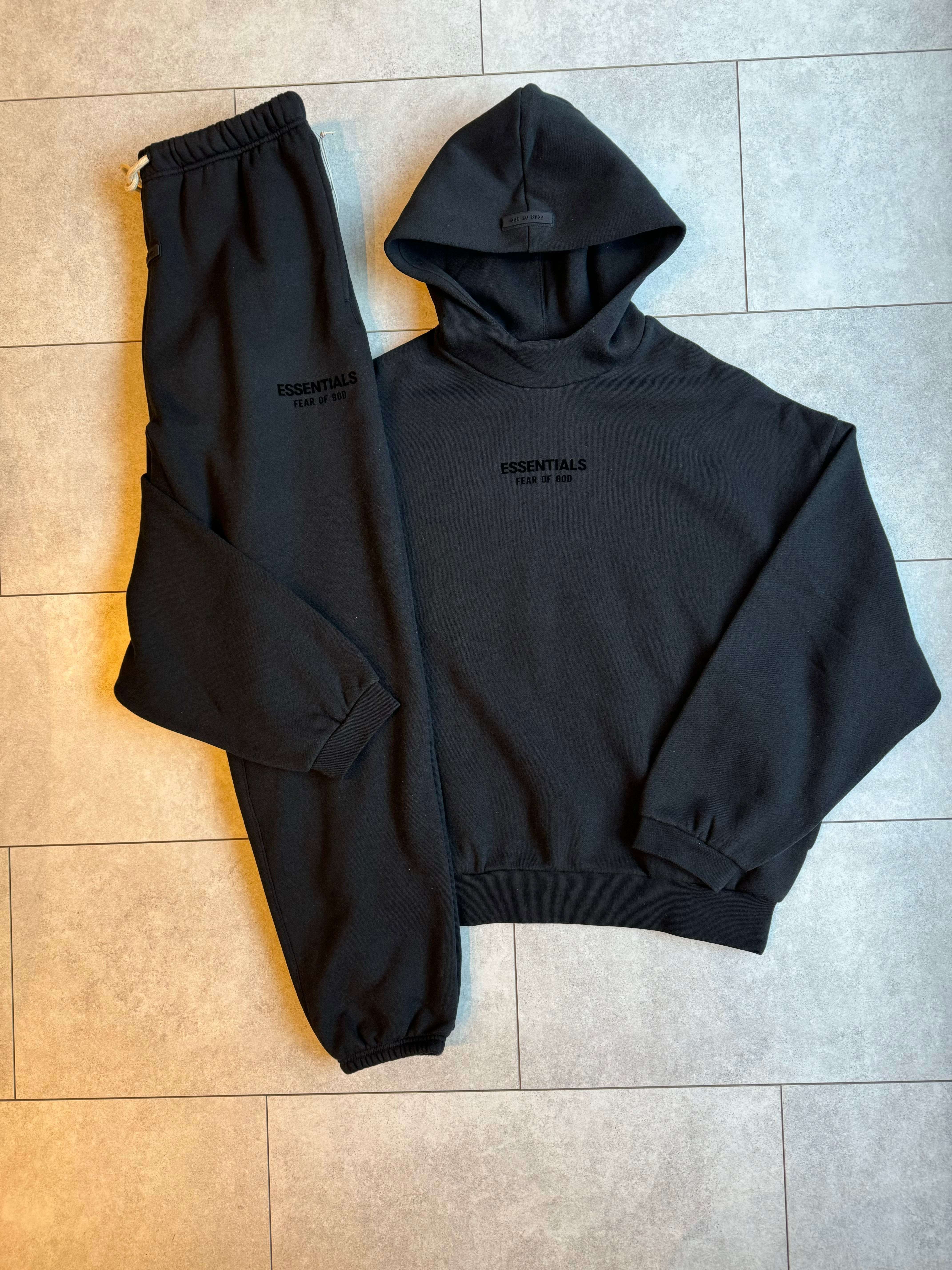 Fear of God Essentials Sweatpants Jet Black (FW23)