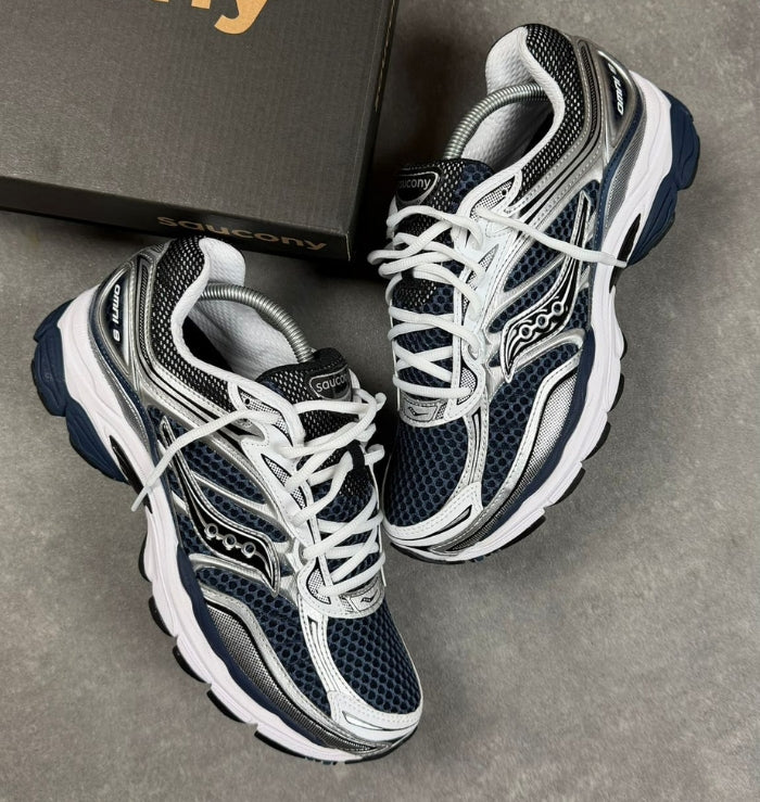 Saucony ProGrid Omni 9 'Deep Navy'
