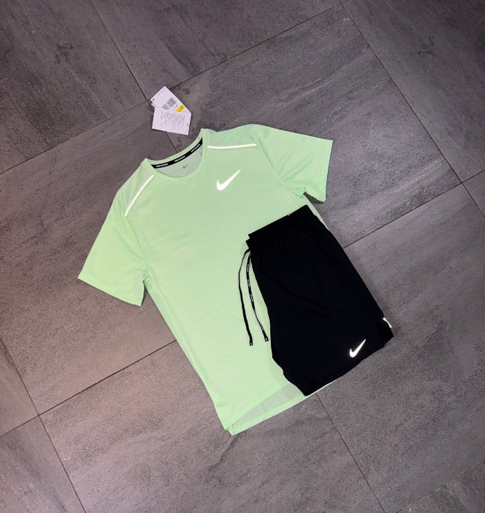 Nike Miler & Flex Shorts Set 'Vapour Green/Black'