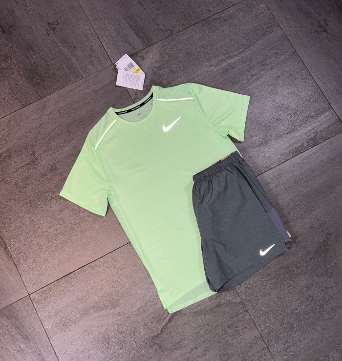 Nike Miler & Challenger Shorts Set 'Vapour Green/Grey'