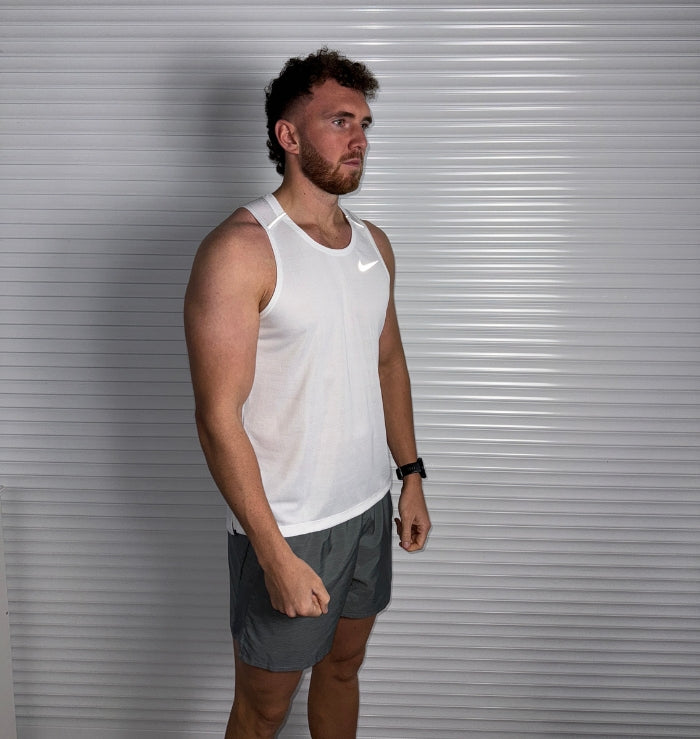 Nike Miler Vest & Challenger Short Set 'White/Grey'