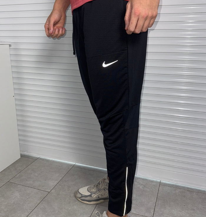 Nike Miler Vest & Phenom Pants Set 'White/Black'