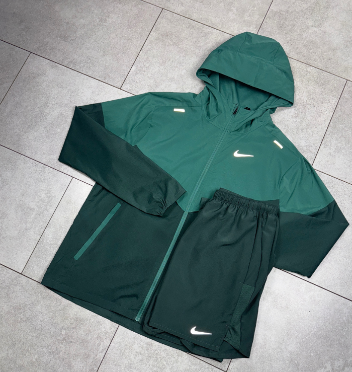 Nike Vintage Green Repel Windrunner Jacket