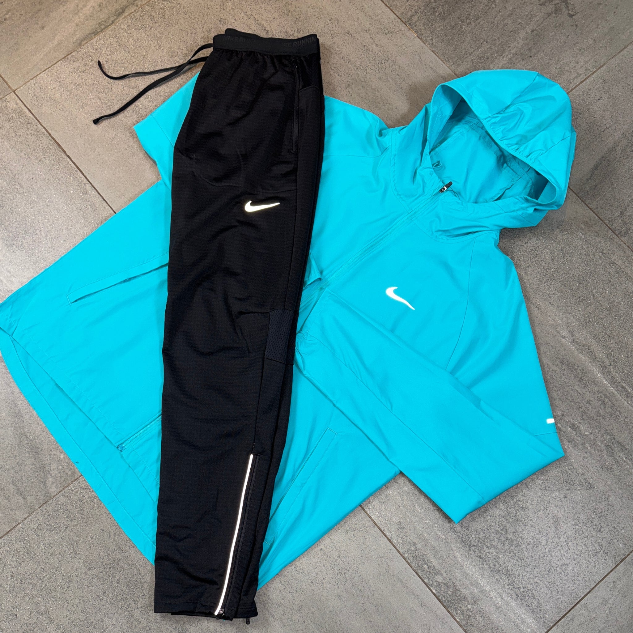 Nike Windrunner & Phenom Pants Set 'Dusty Cactus/Black'