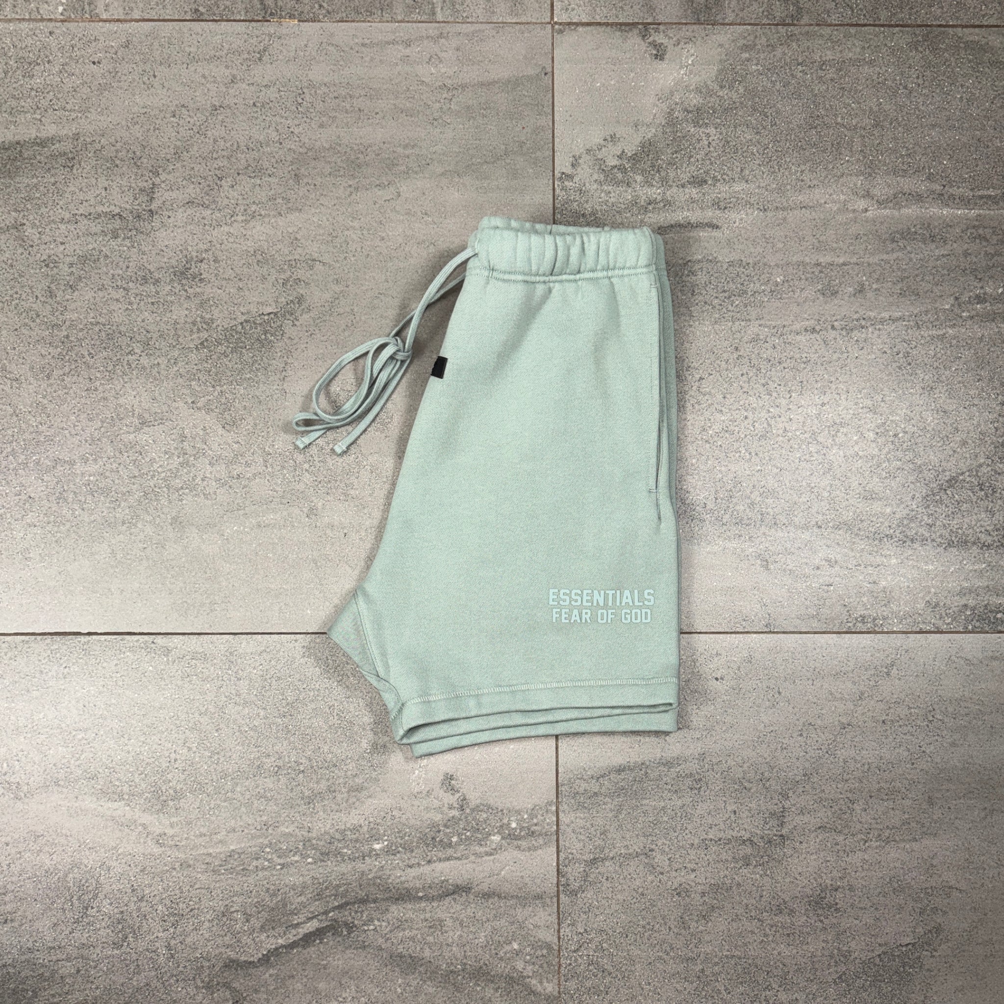 Fear of God Essentials Shorts 'Sycamore' (SS23)