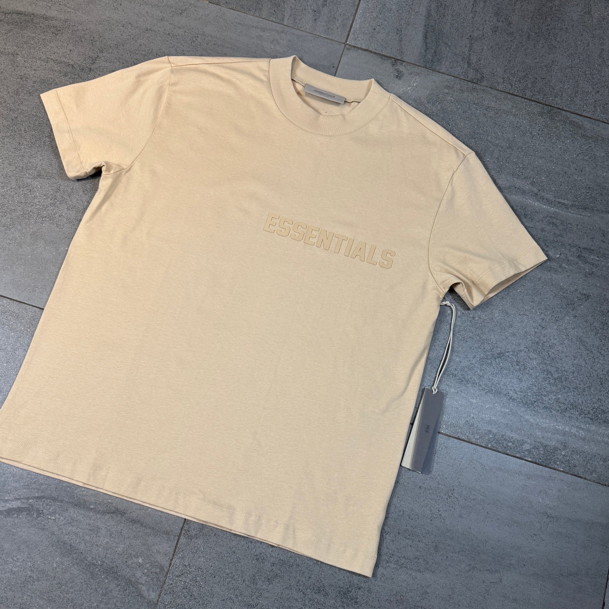 Fear of God Essentials T-Shirt 'Sand' (SS23)