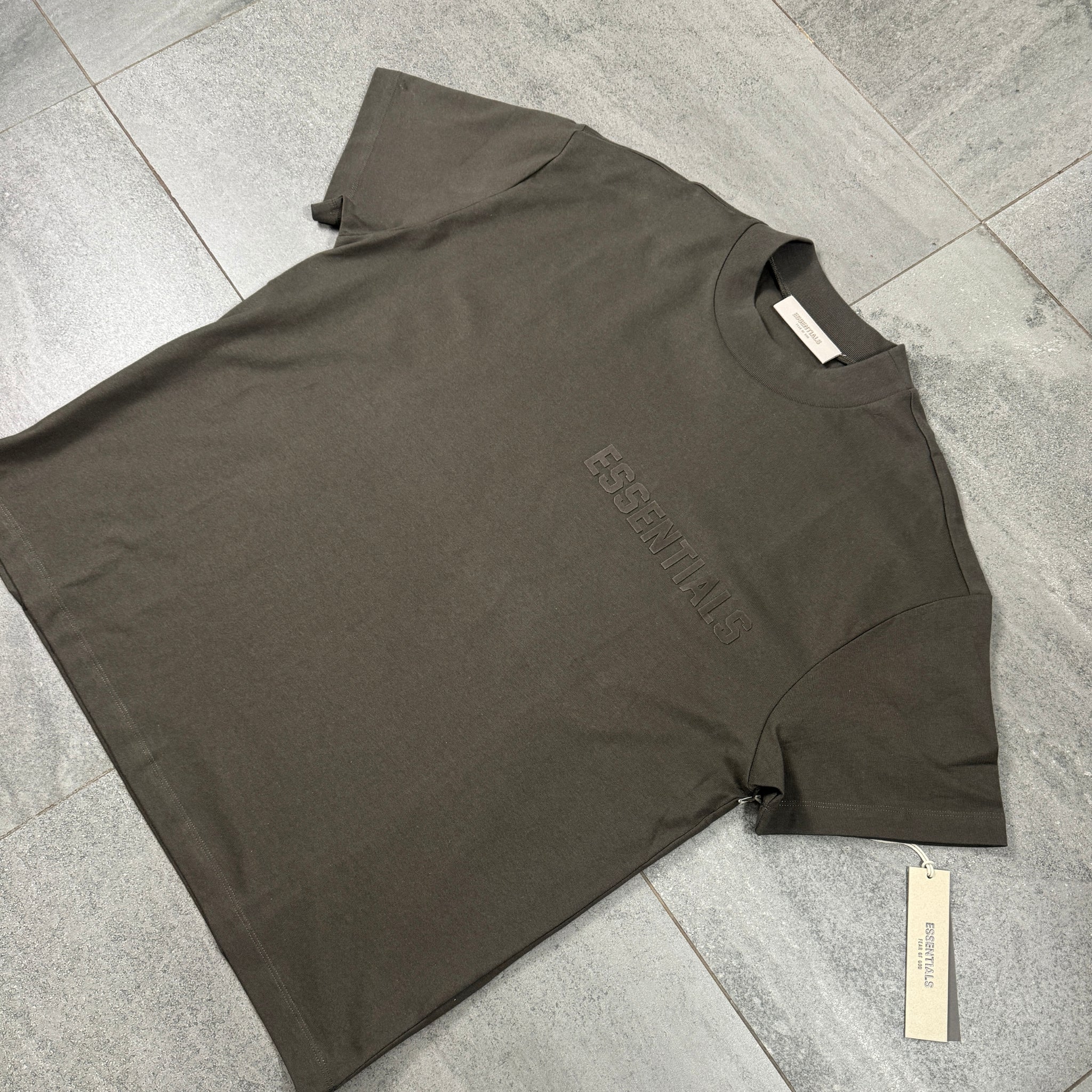 Fear of God Essentials T-Shirt 'Off Black' (FW22)