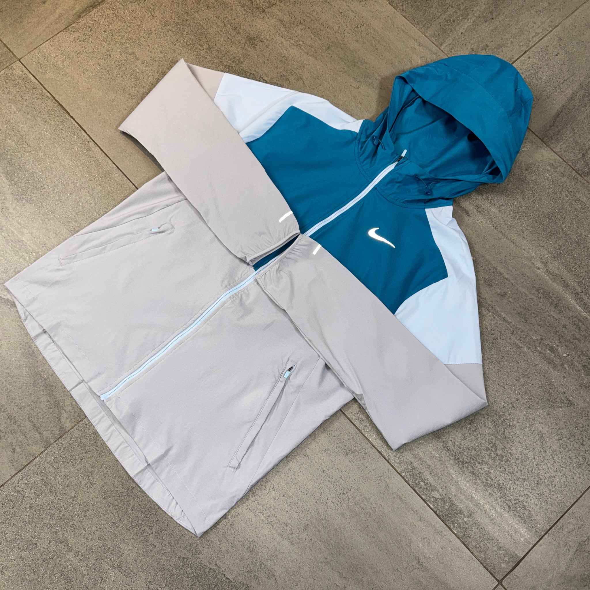 Nike Windrunner Jacket 'Green Abyss'
