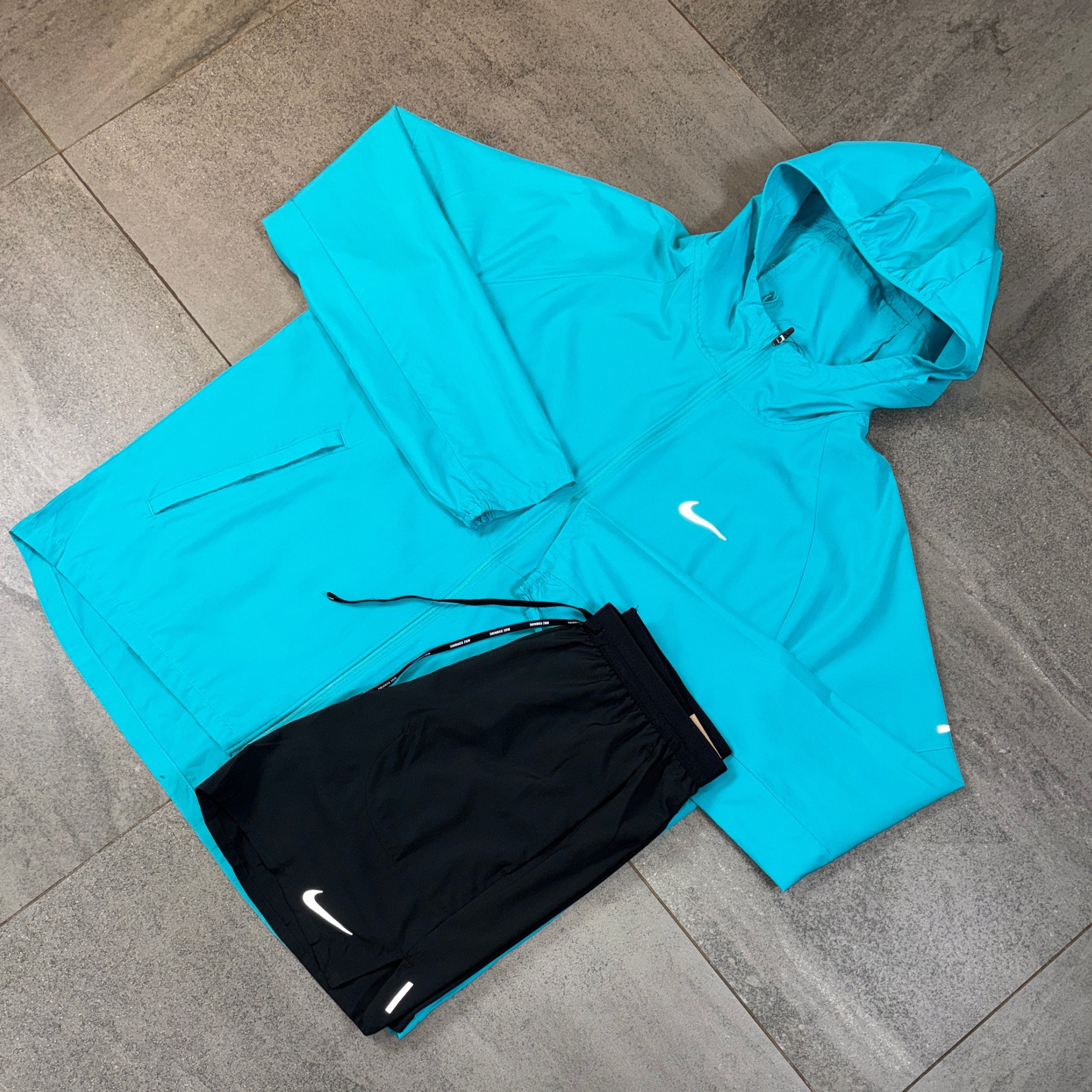 Nike Windrunner & Flex Shorts Set 'Dusty Cactus/Black'