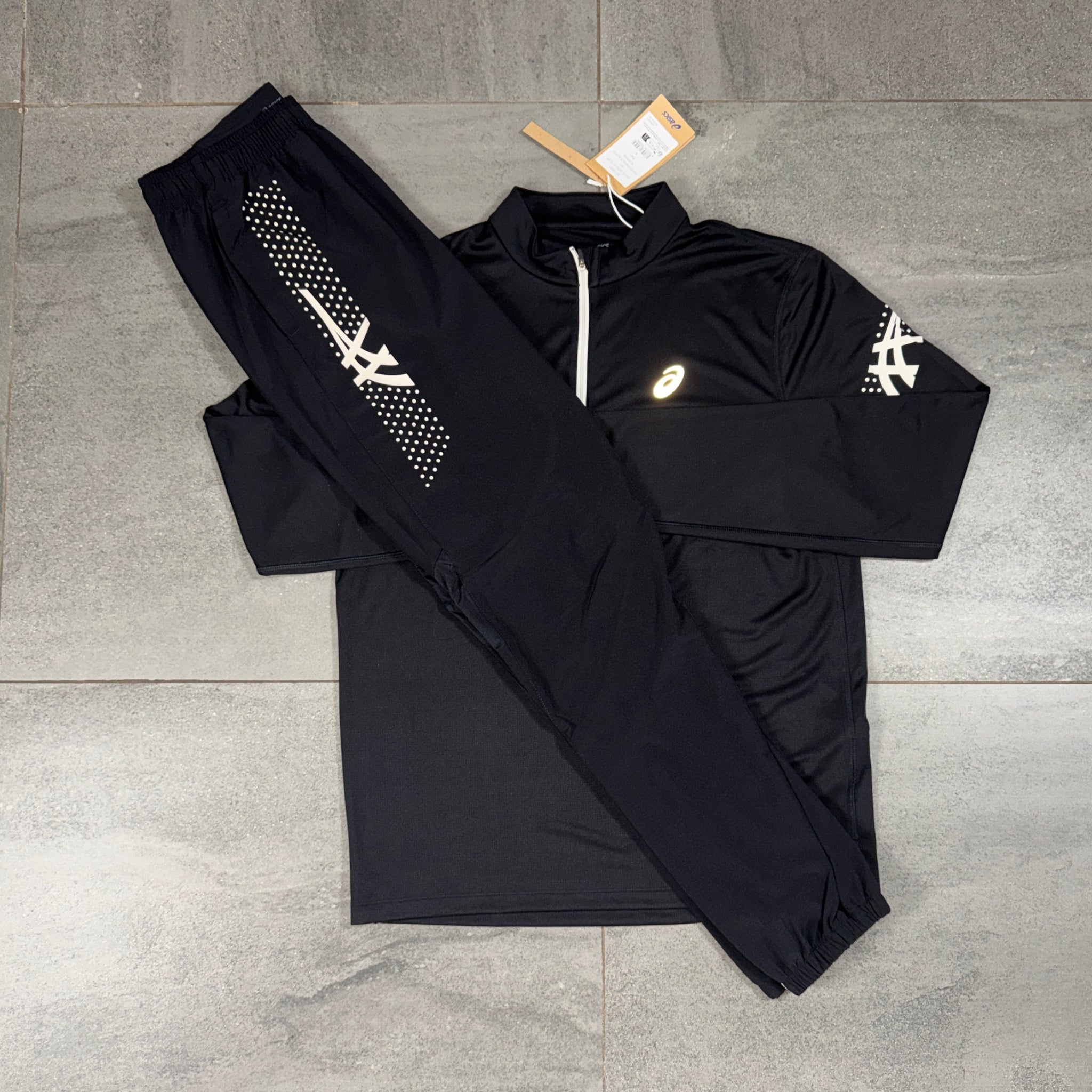 Asics Icon 1/4 Running Top & Pants Set 'Black'