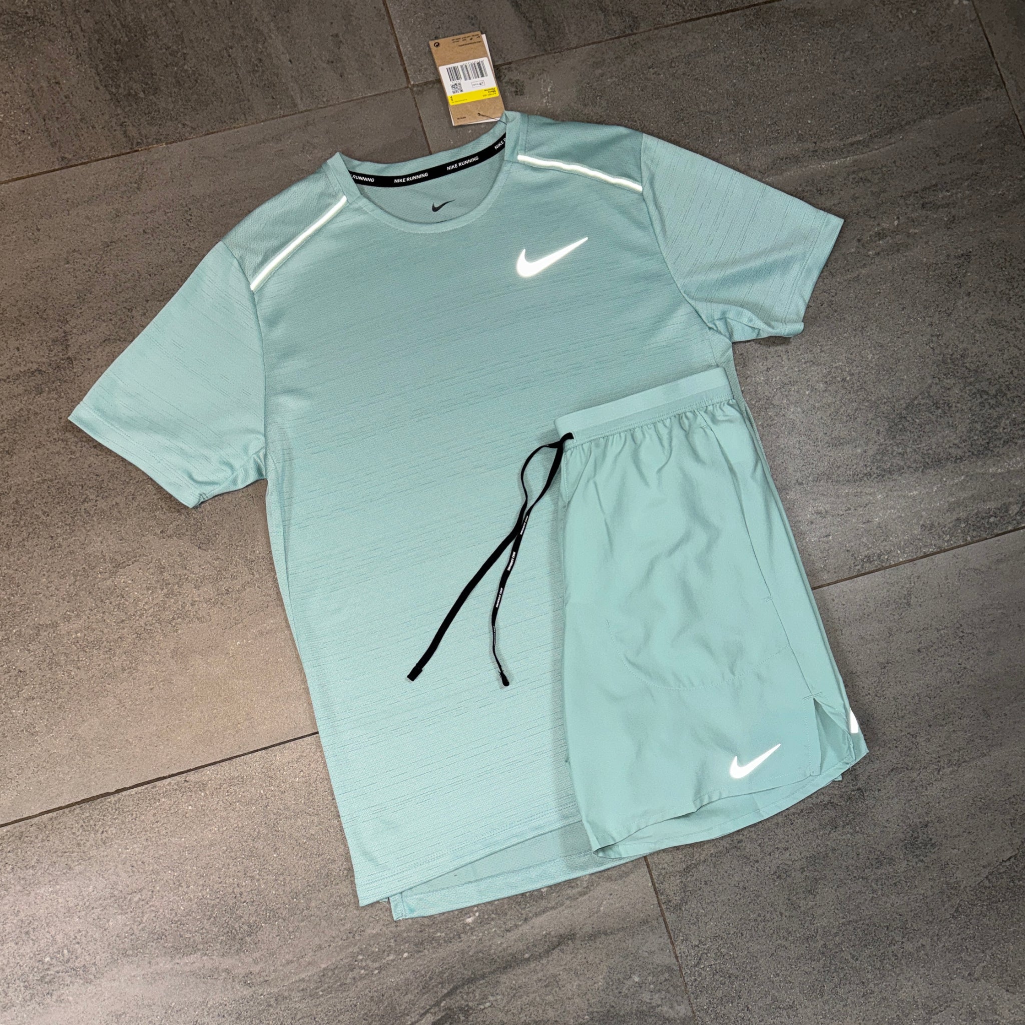 Nike Miler T-Shirt & Flex Shorts Set 'Mineral Green'