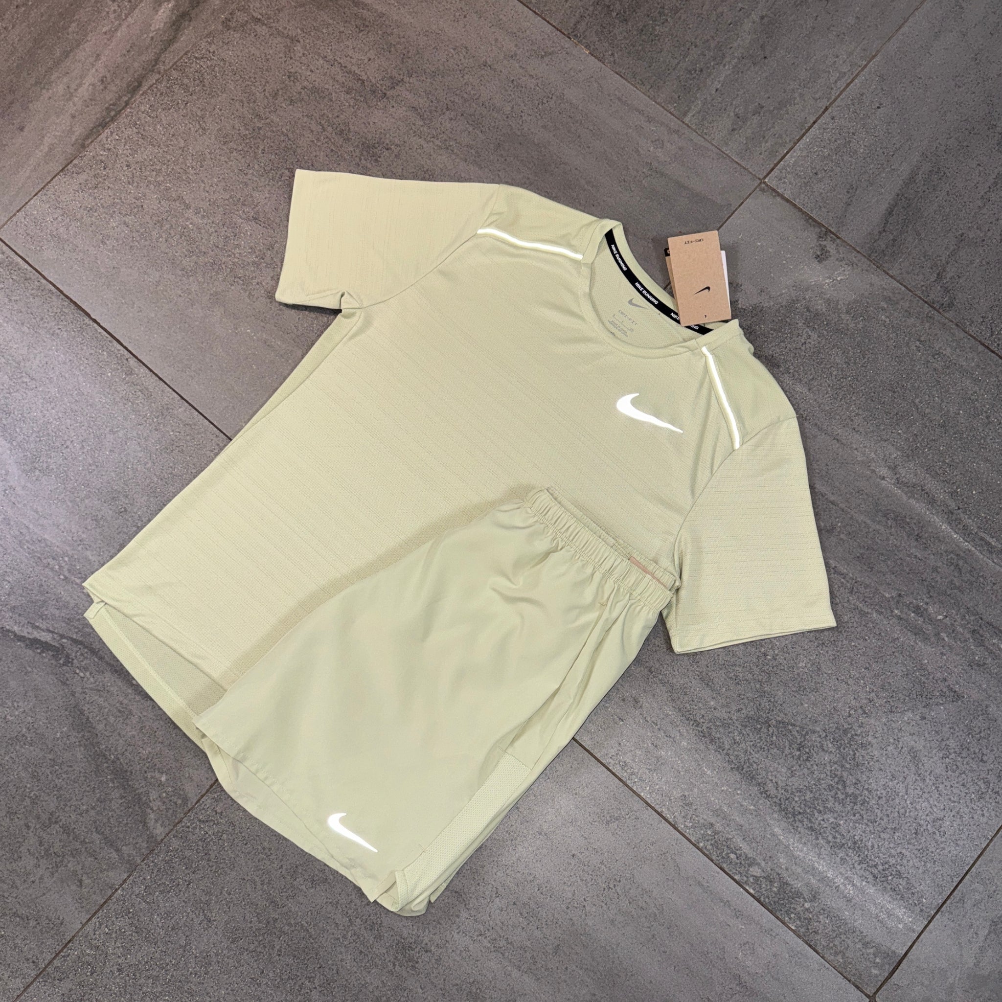 Nike Miler & Challenger Shorts Set 'Olive Aura'