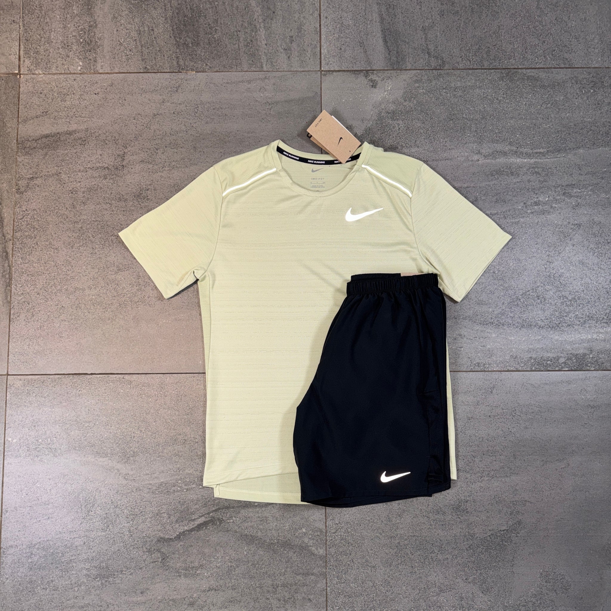 Nike Miler & Challenger Shorts Set 'Olive Aura/Black'