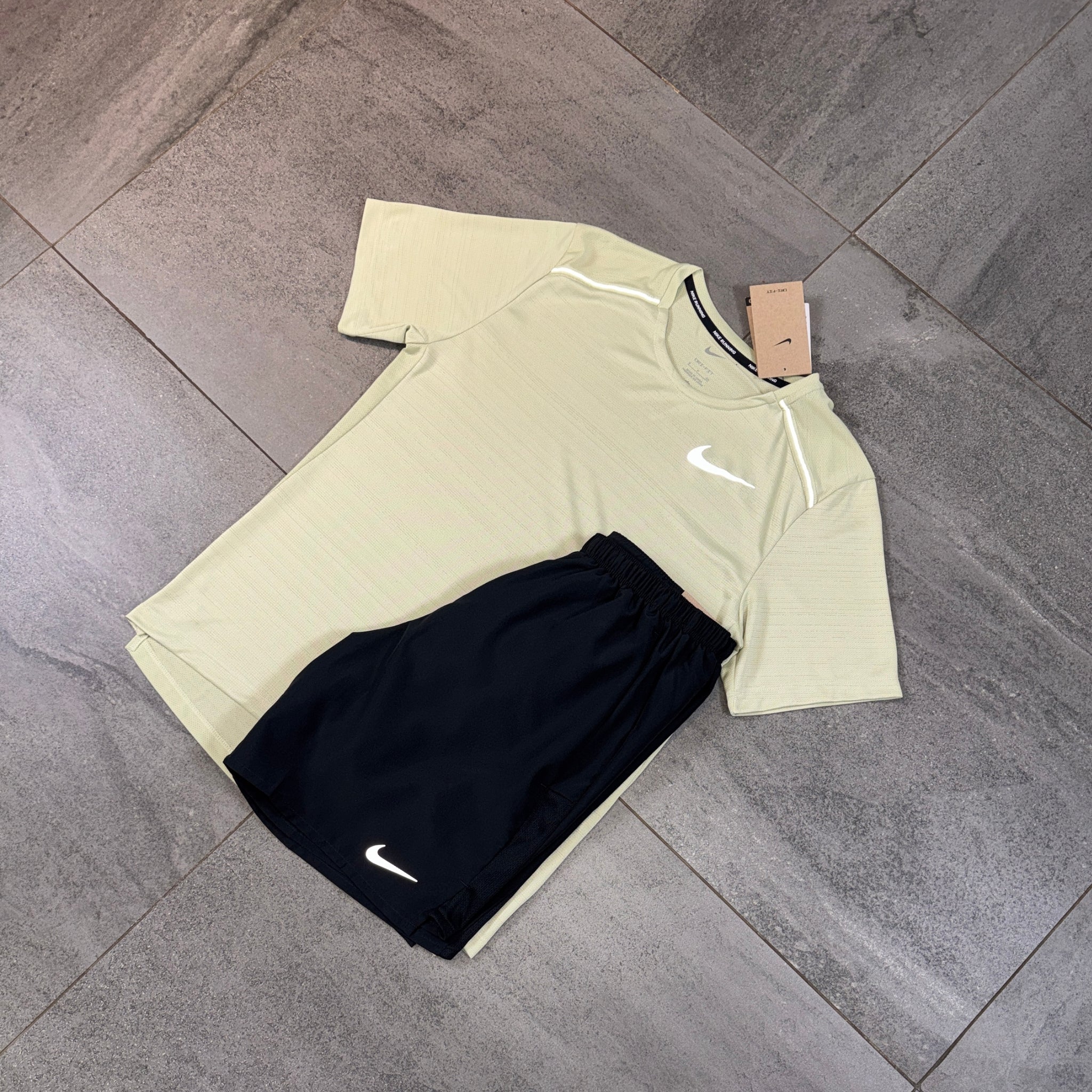 Nike Miler & Challenger Shorts Set 'Olive Aura/Black'