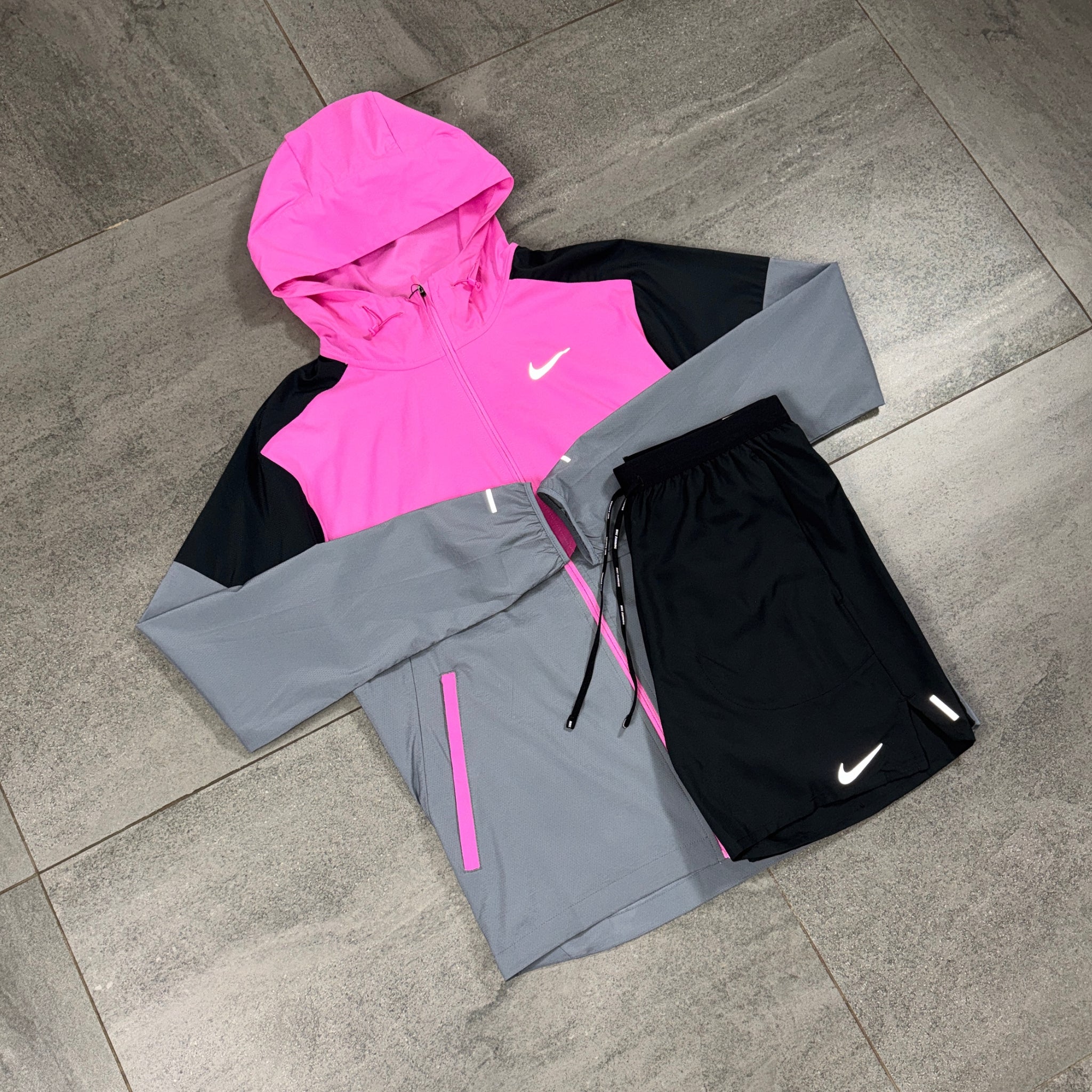 Nike Windrunner & Flex Shorts Set 'Playful Pink/Black'