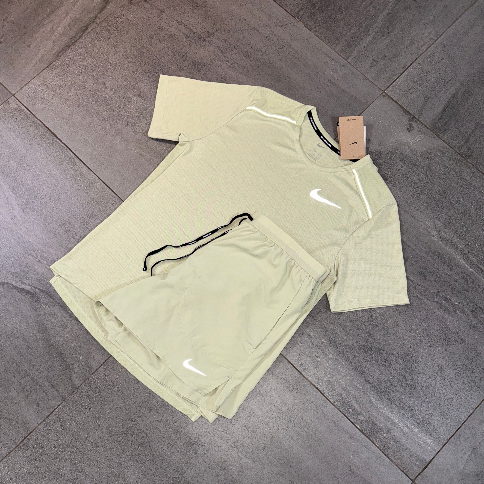 Nike Miler & Flex Shorts Set 'Olive Aura'