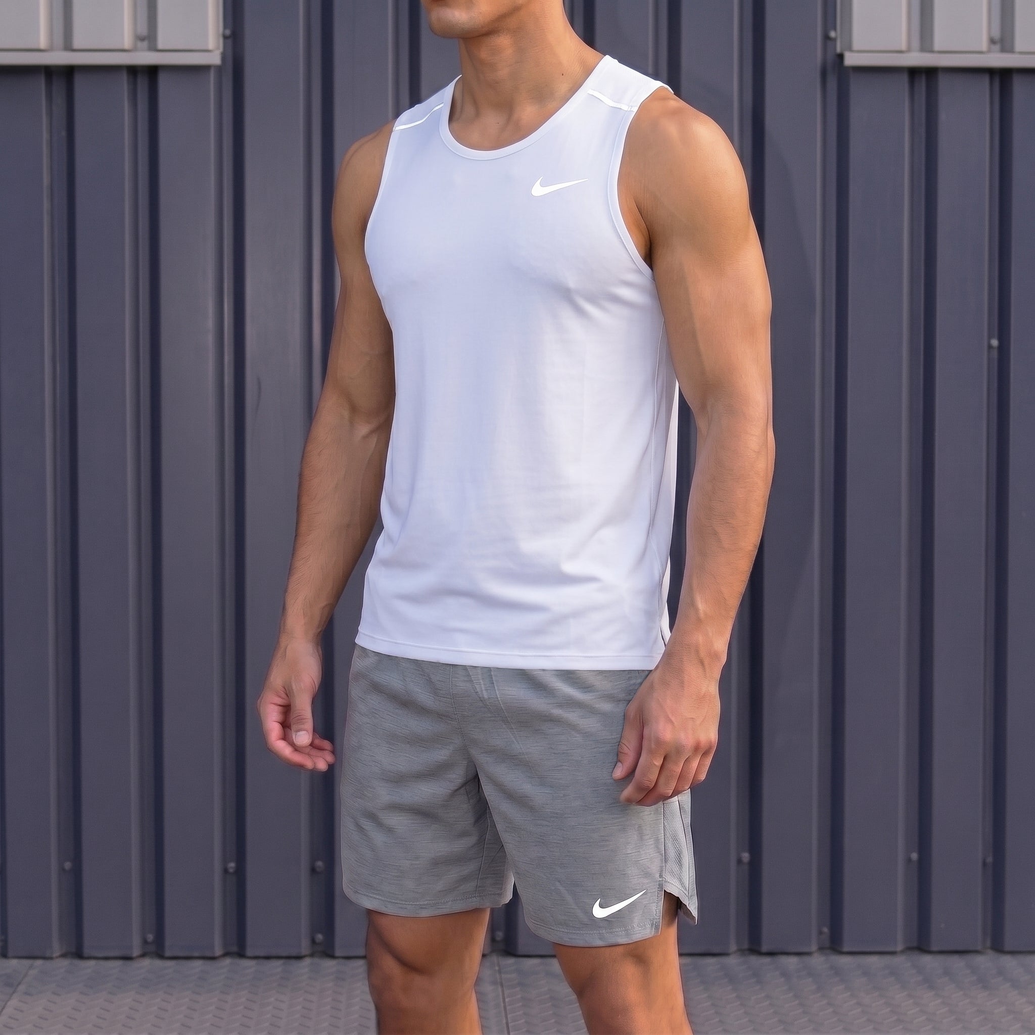Nike Miler 2.0 Vest & Challenger Shorts Set 'White/Grey'