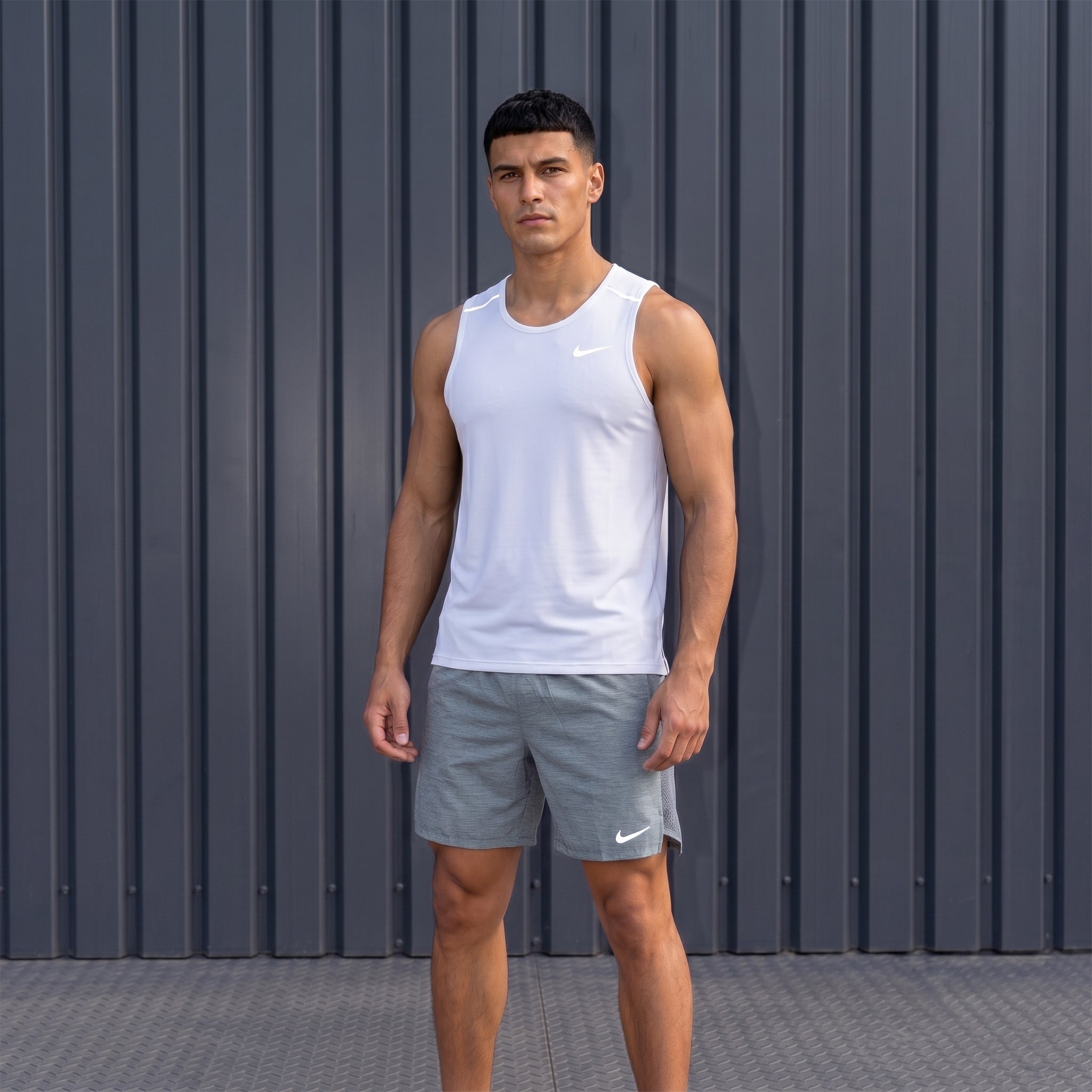 Nike Miler 2.0 Vest & Challenger Shorts Set 'White/Grey'