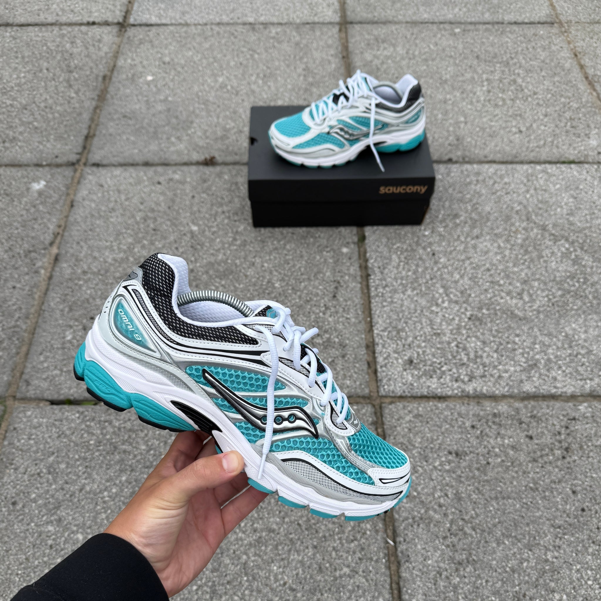 Saucony ProGrid Omni 9 'Tranquil'