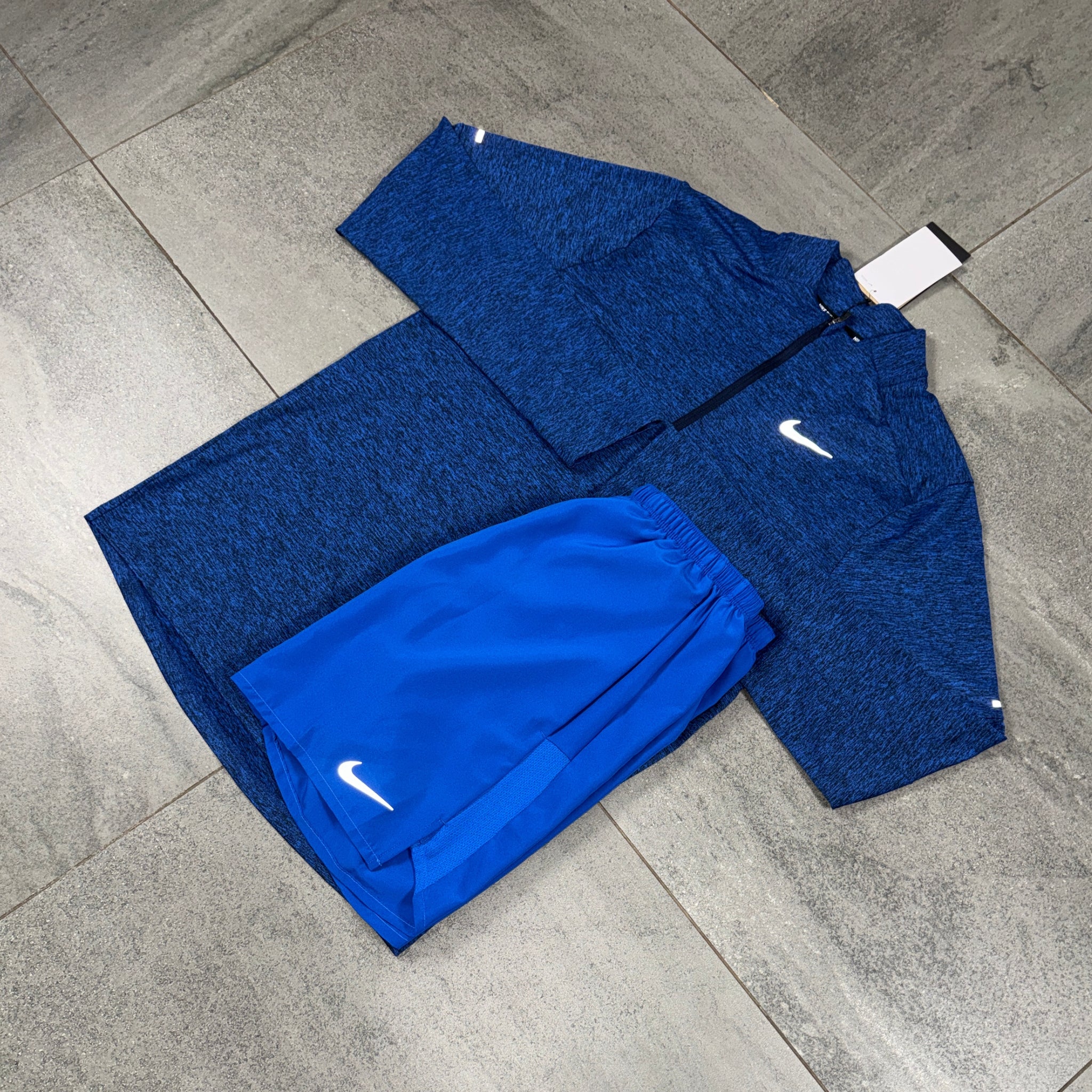 Nike 1/4 Running Top & Challenger Shorts Set 'Royal Blue'