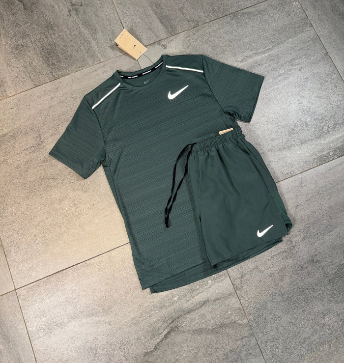 Nike Miler & Challenger Set 'Vintage Green'