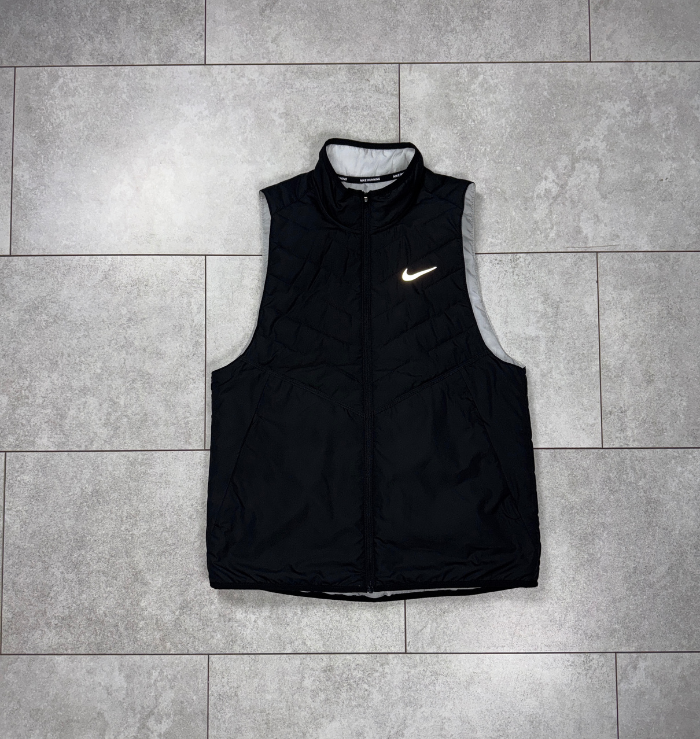 nike aerolayer vest black
