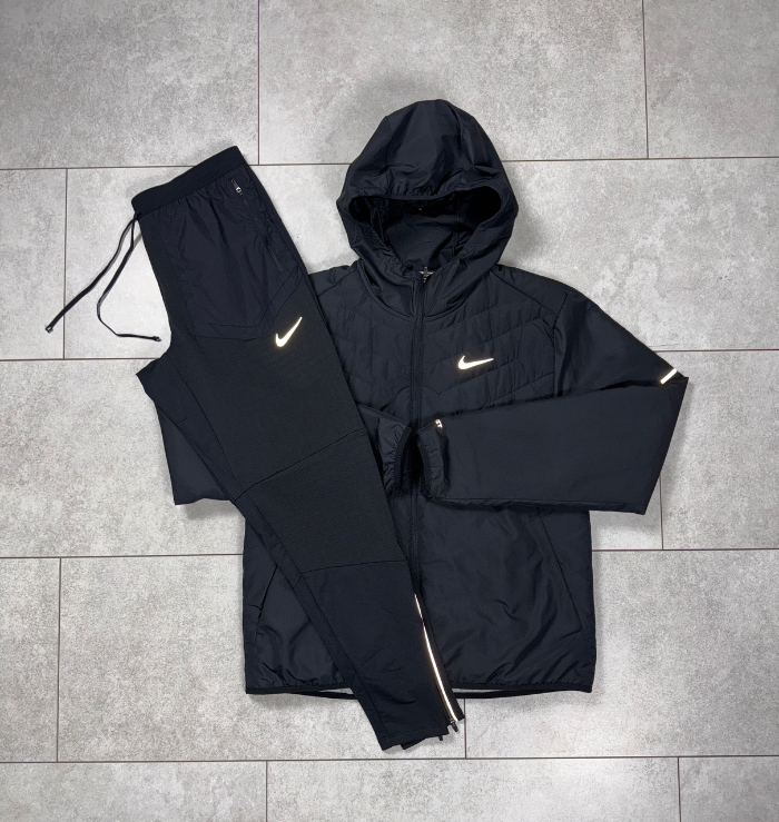 Nike Black Aerolayer Jacket & Black Nike Phenom Pants Set