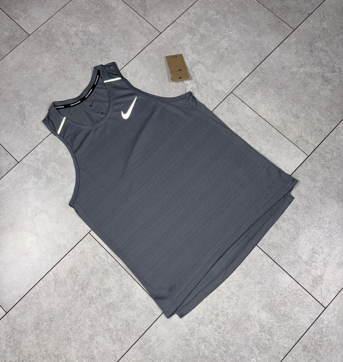 Nike Miler Vest Grey