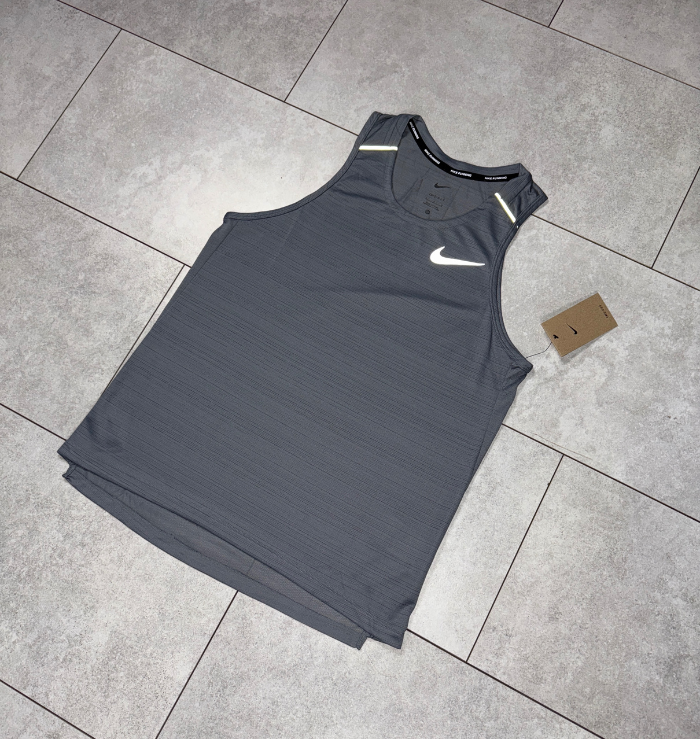 Nike Miler Vest Grey
