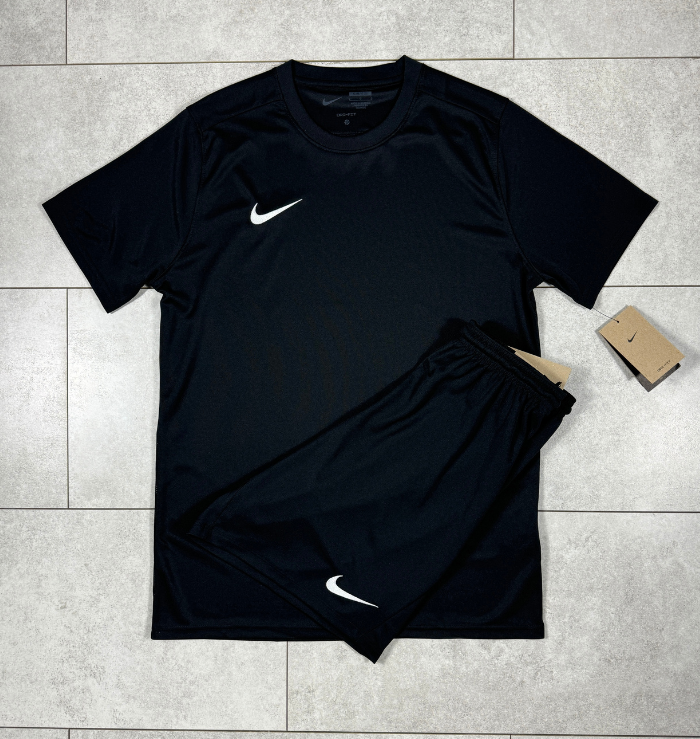 Nike Dri-Fit Black Short Set