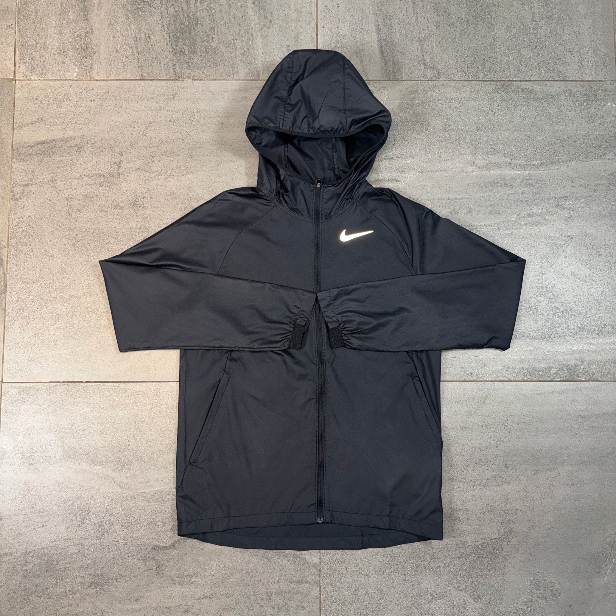 Nike Essential Windrunner & Phenom Pants Set 'Black'