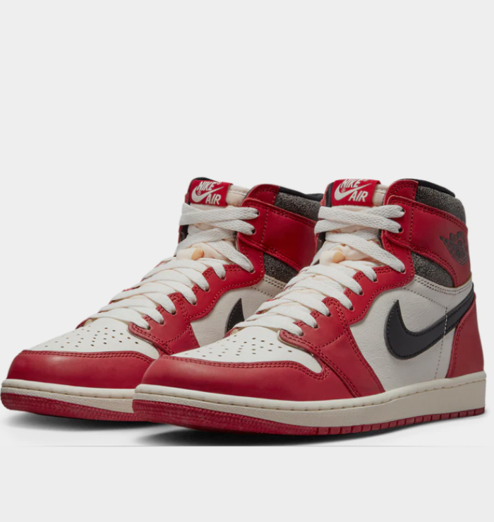 Nike Air Jordan 1 Retro High OG Chicago Lost and Found