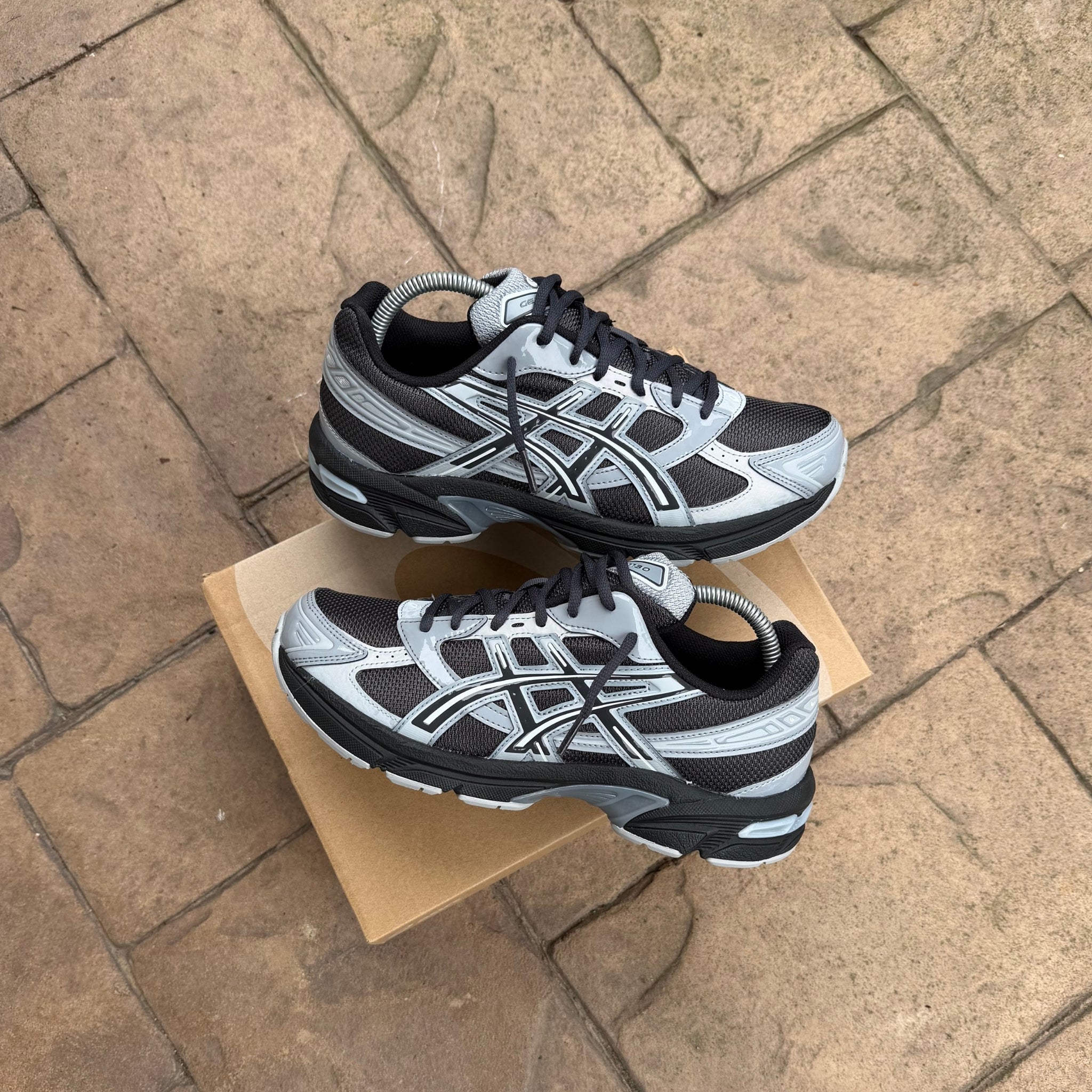 ASICS Gel-1130 Graphite Grey Gravel product image