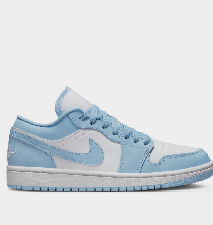 Nike Air Jordan 1 Low Aluminum women's trainers side view