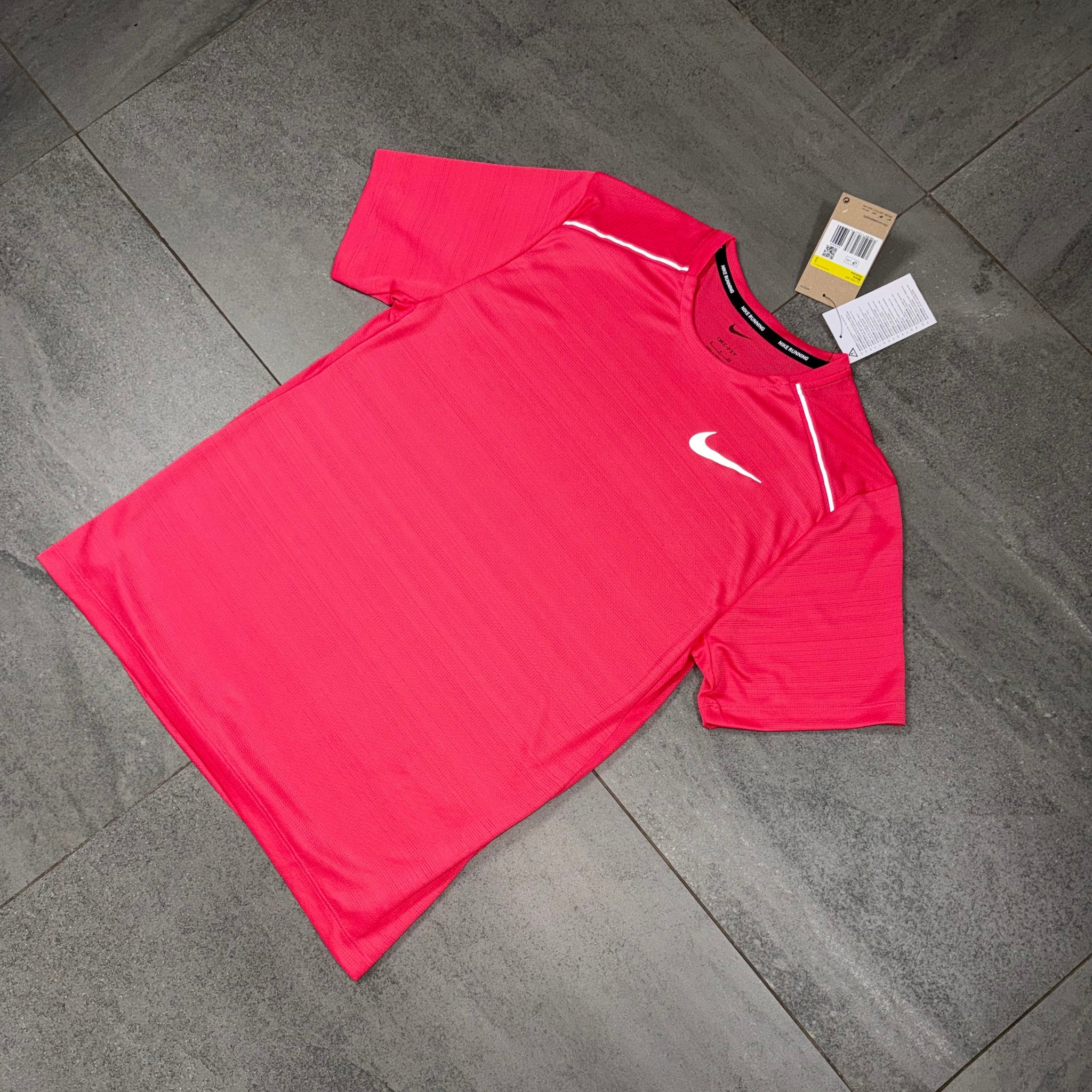 Nike Miler 1.0 T-Shirt Aster Pink side view