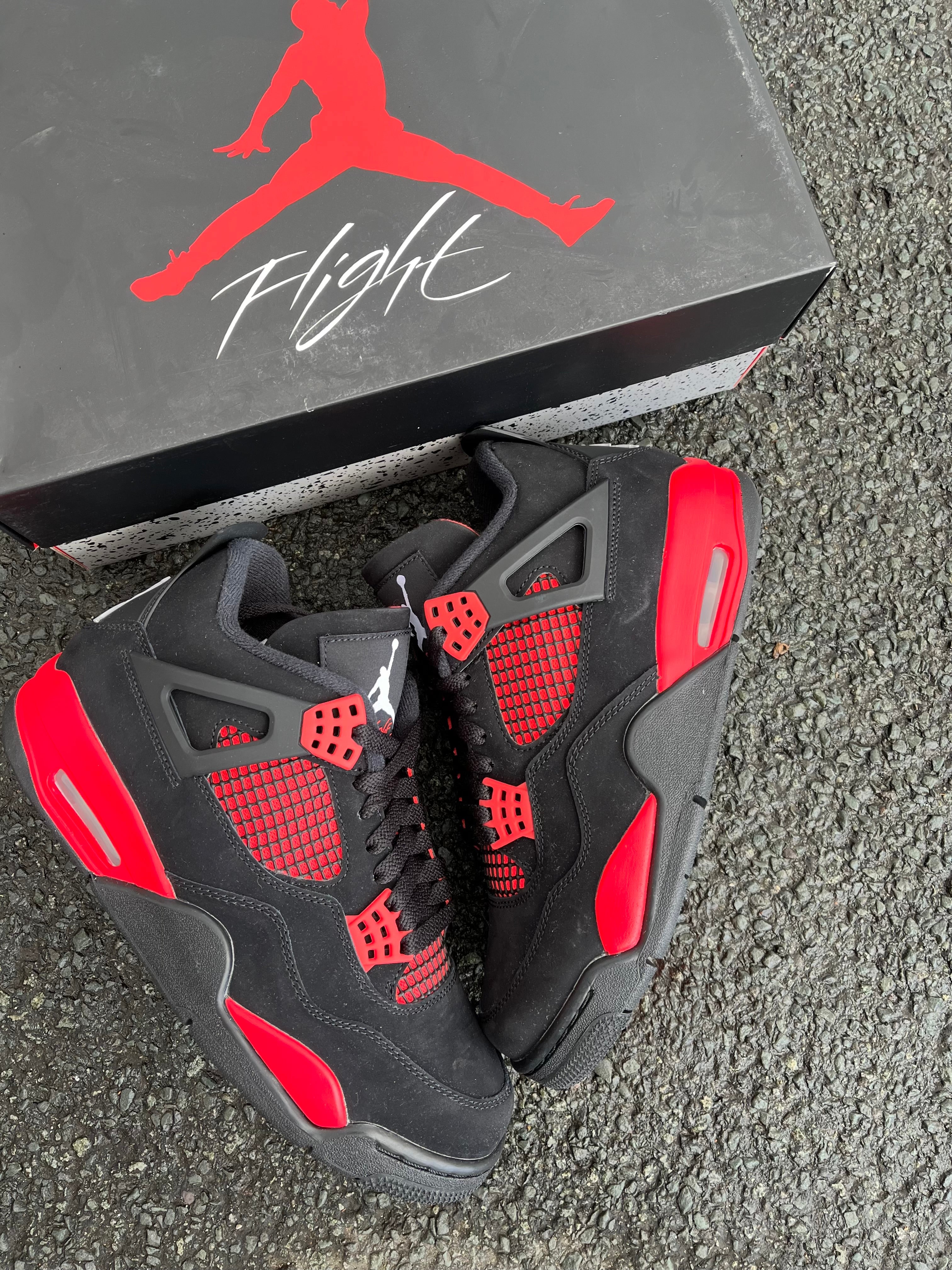 Jordan 4 retro red best sale and black