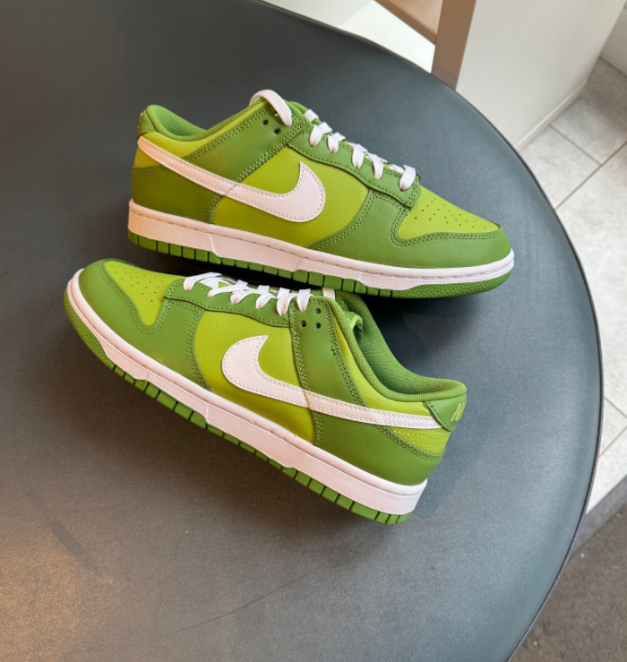 Nike Dunk Low Chlorophyll