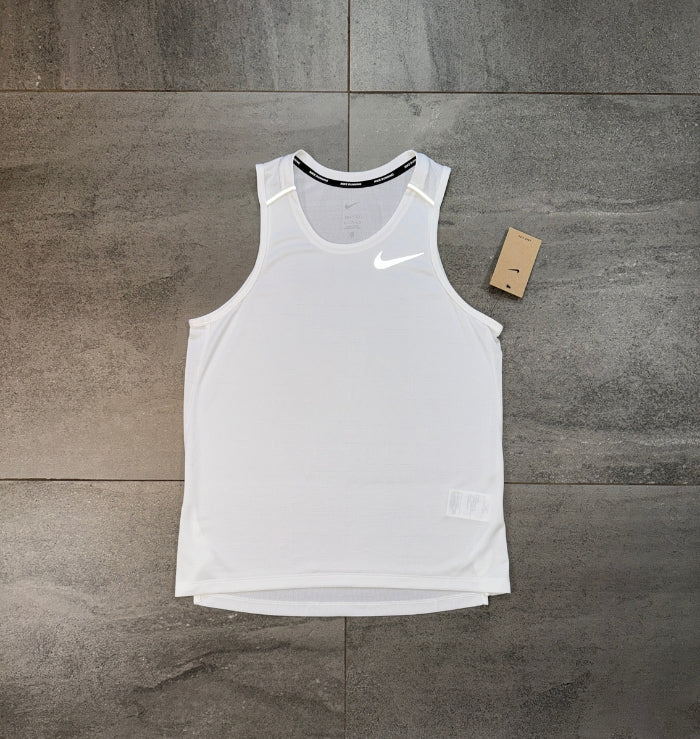 Nike Miler Vest & Challenger Short Set 'White/Black'