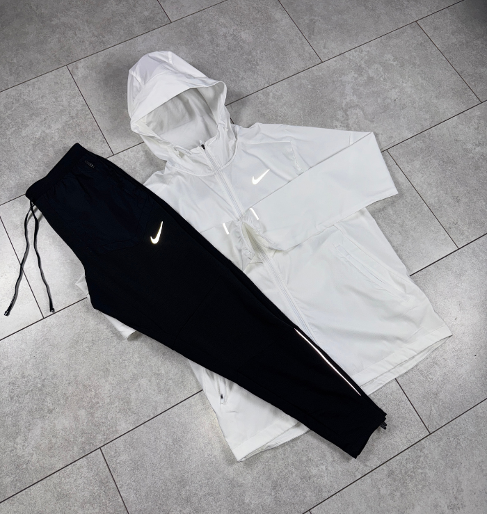 Nike White Windrunner Jacket & Black Nike Phenom Pants Set
