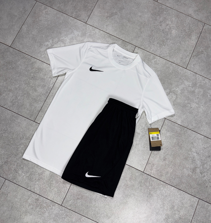 Nike Dri-Fit White & Black Short Set