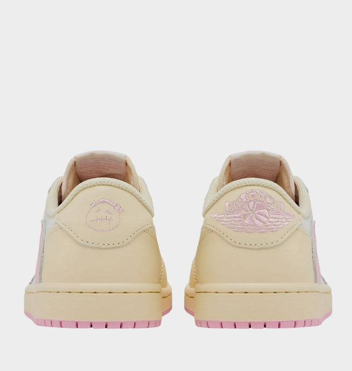 Travis Scott x Air Jordan 1 Low OG 'Shy Pink'