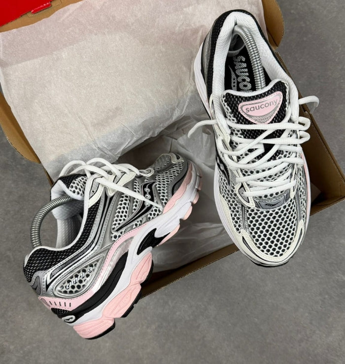 Saucony ProGrid Omni 9 'Silver Pink'