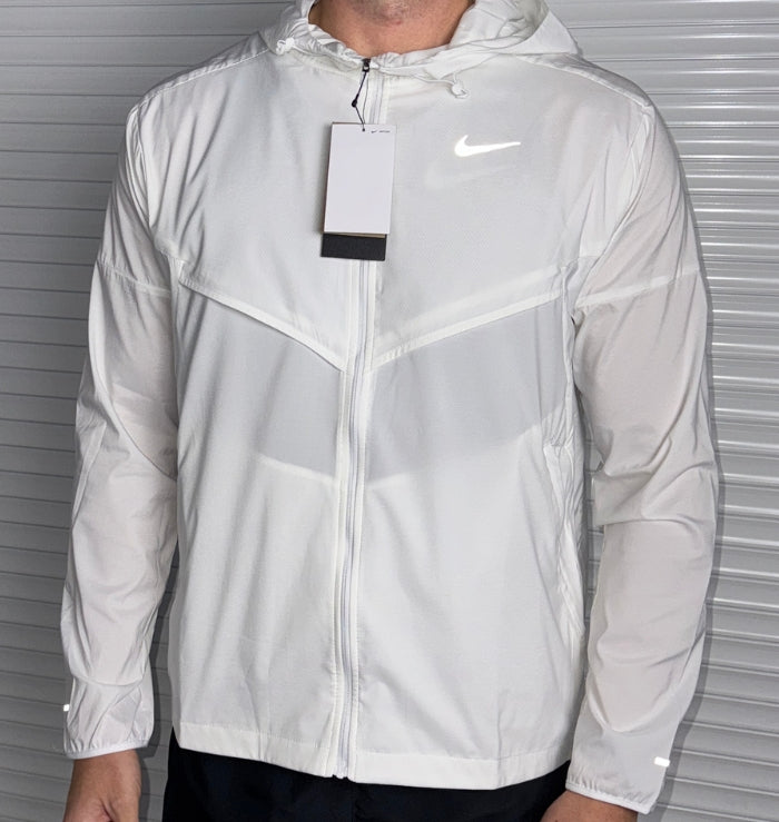 Nike Windrunner & Challenger Shorts Set 'White/Grey'