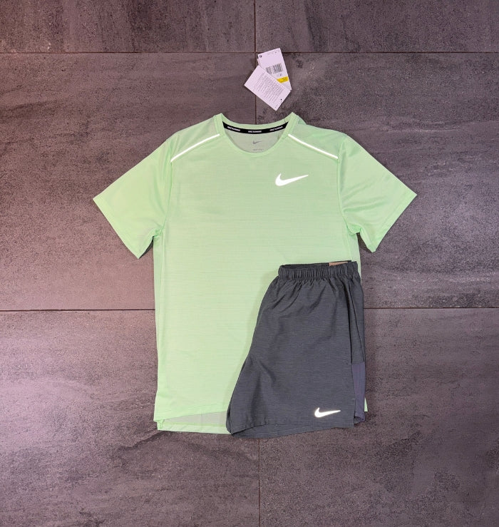 Nike Miler & Challenger Shorts Set 'Vapour Green/Grey'