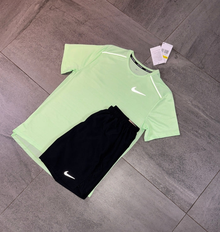 Nike Miler & Challenger Shorts Set 'Vapour Green/Black'