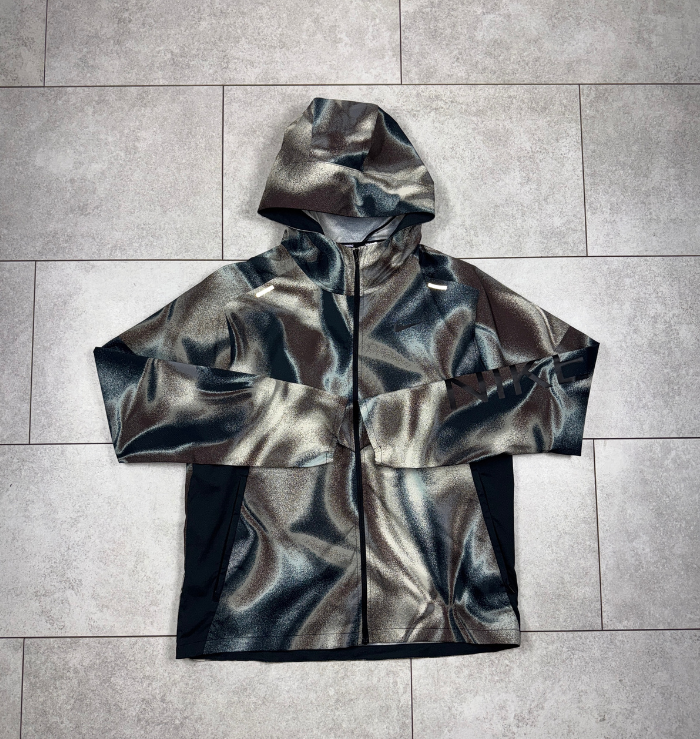 metallic nike windbreaker