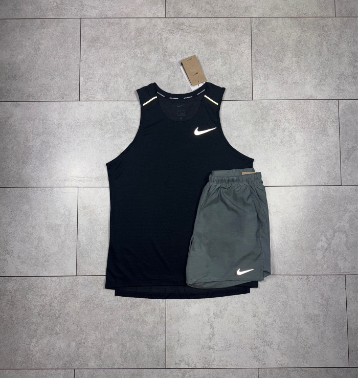 Nike Miler Black Vest & Grey Short Set
