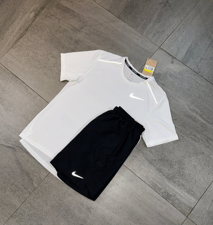 Nike Miler & Challenger Shorts Set 'White/Black'