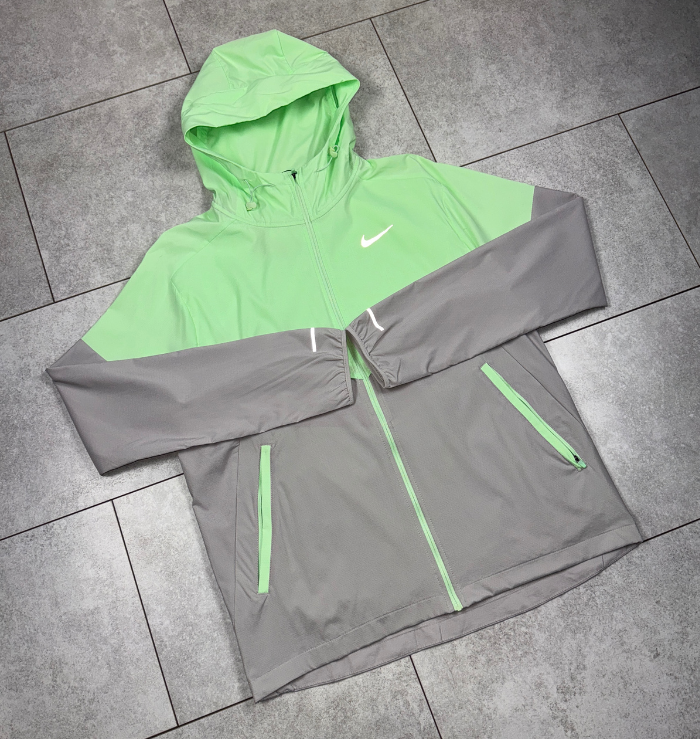 Nike Vapour Green Windrunner Jacket