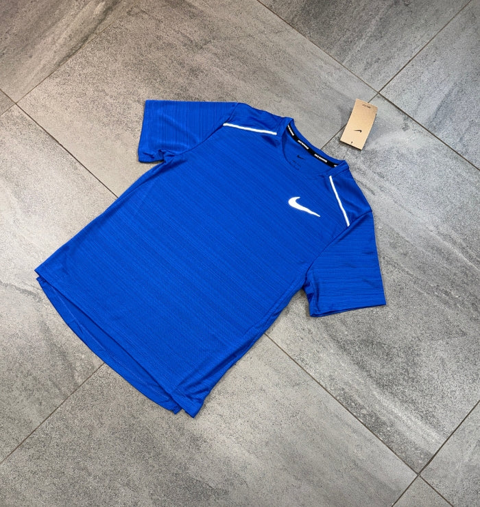 nike t shirt royal blue